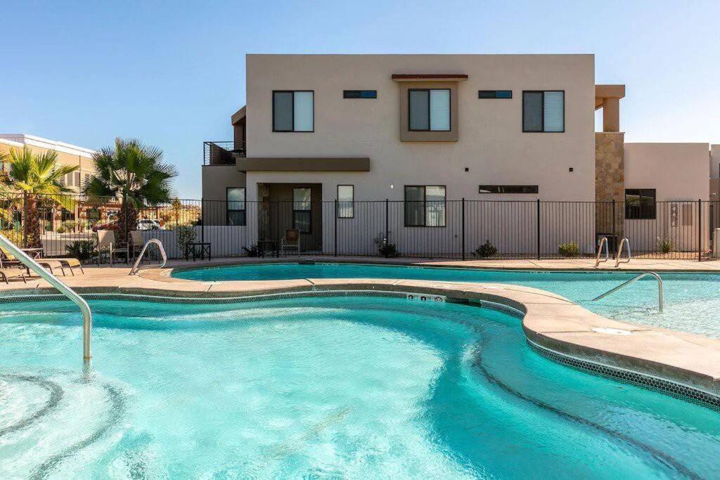 Coral Canyon Pool Private Hot Tub Fire Pit Washington Esterno foto